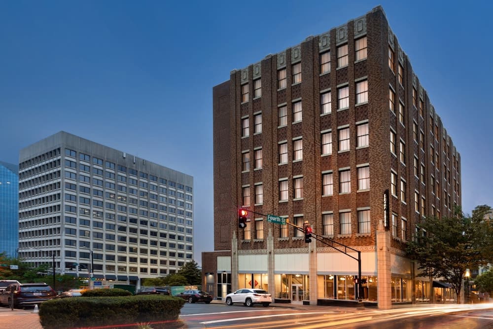 Hotel Indigo Winston-Salem Downtown, photo 1