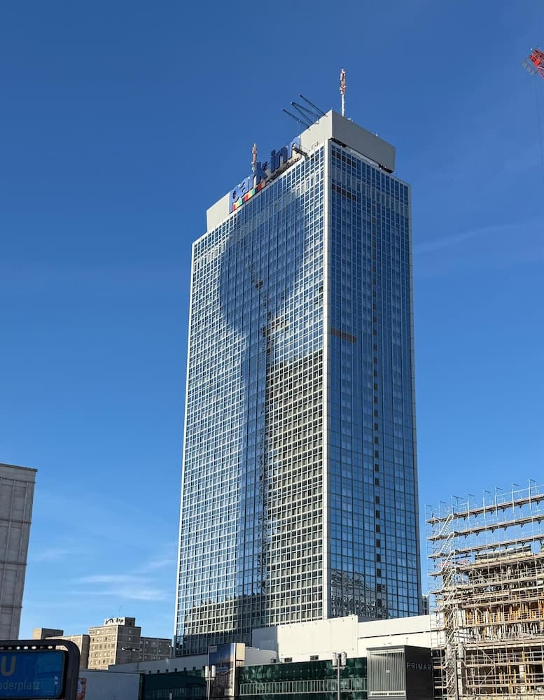 Park Inn by Radisson Berlin Alexanderplatz, photo 1