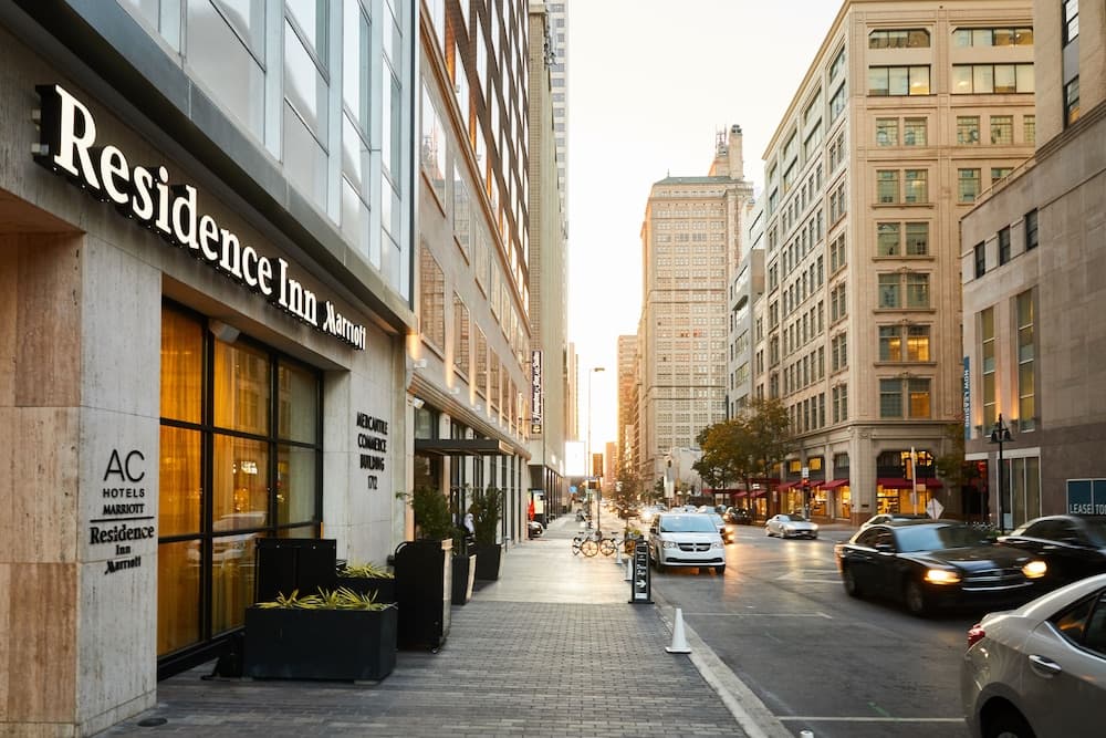 Ac Hotel By Marriott Dallas Downtown, photo 1