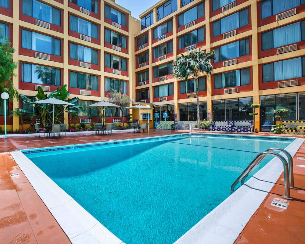 Quality Inn & Suites Montebello - Los Angeles, photo 1