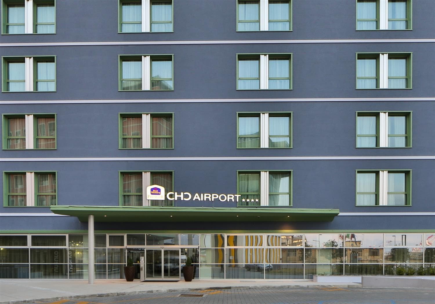 Best Western Premier CHC Airport photo 1