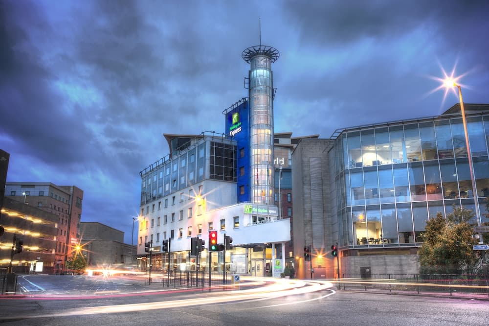 Holiday Inn Express Glasgow - City Center Theatreland photo 1