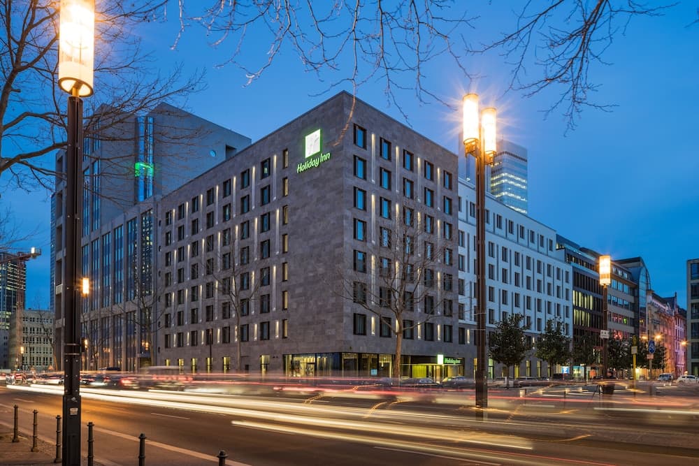 Holiday Inn Frankfurt - Alte Oper photo 1
