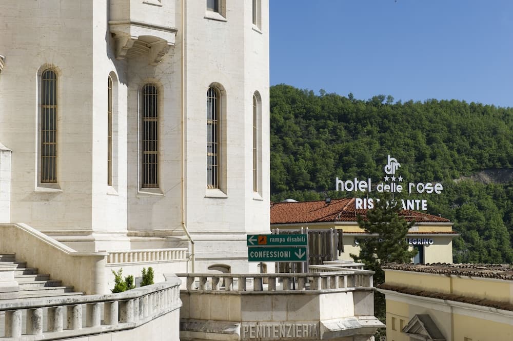 Delle Rose, photo 1
