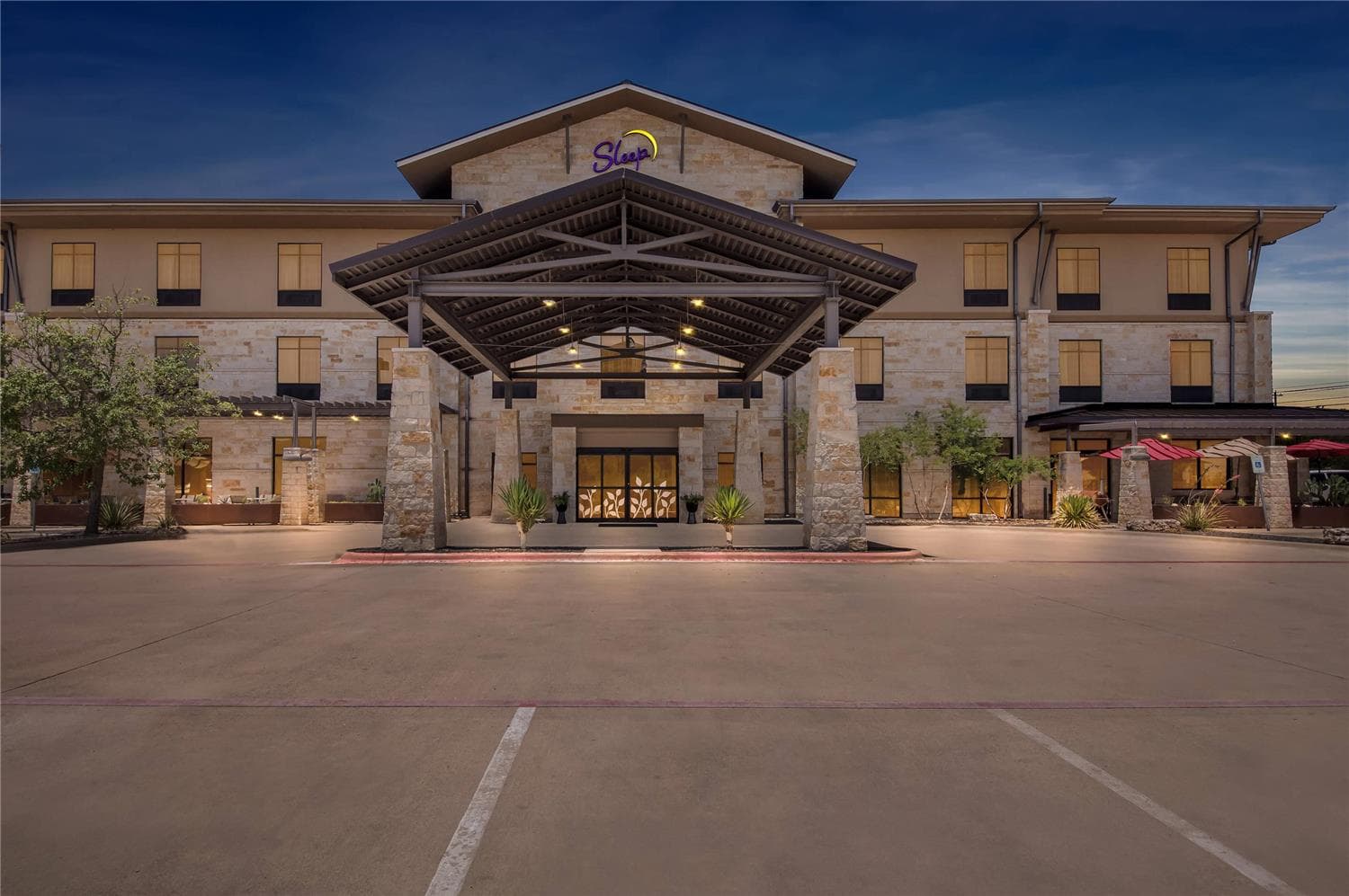 Sleep Inn & Suites photo 1