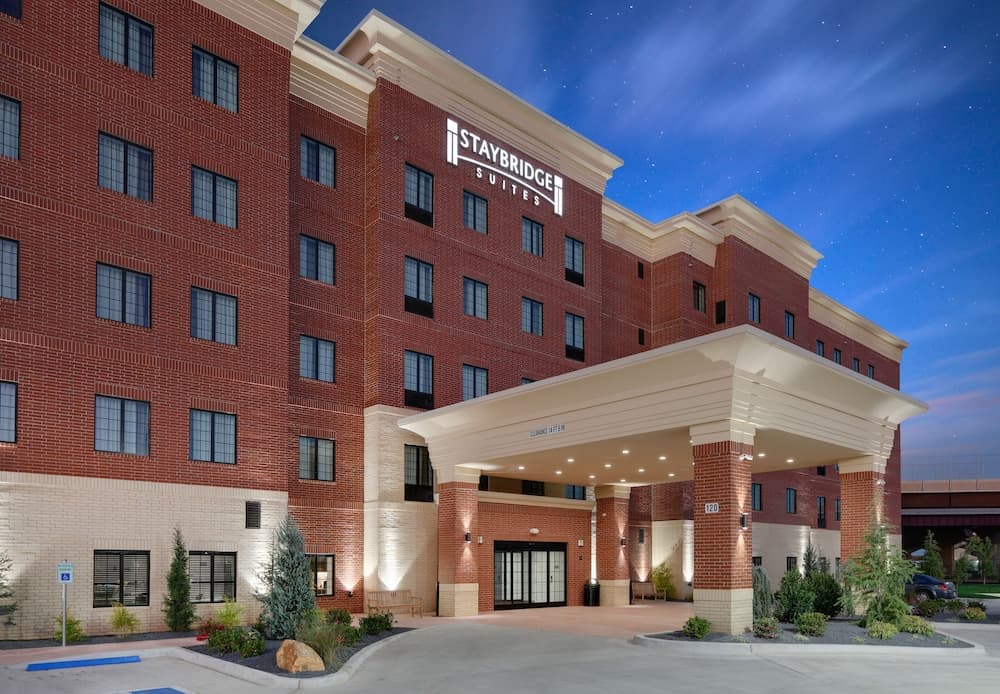 Staybridge Suites Oklahoma City Dwtn - Bricktown photo 1