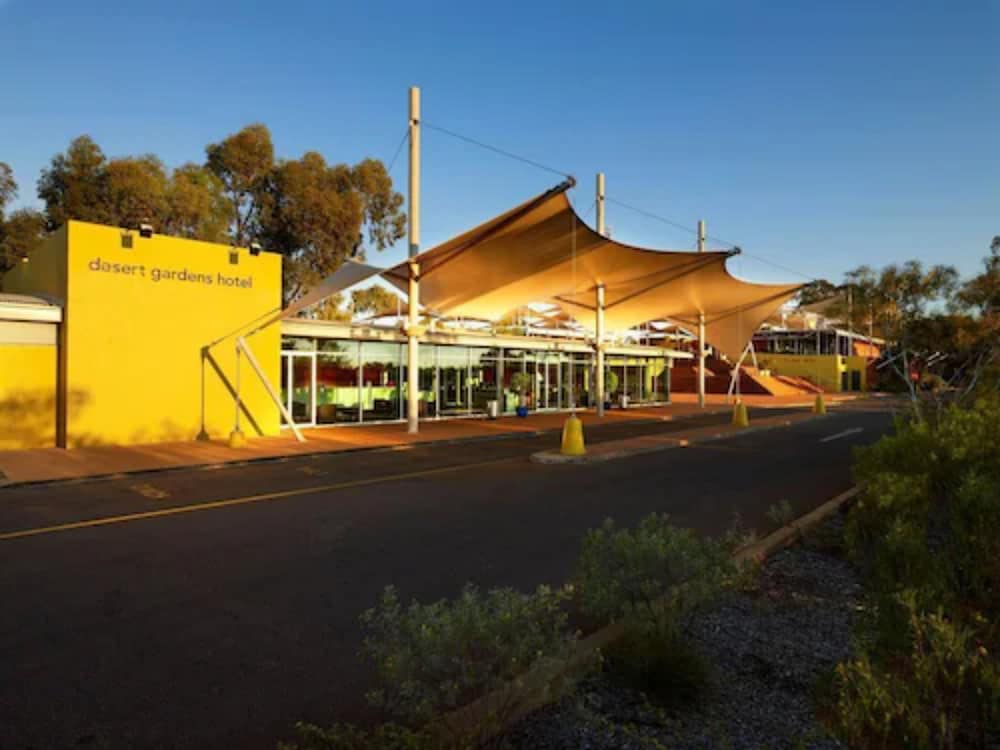 Desert Gardens Hotel, photo 1
