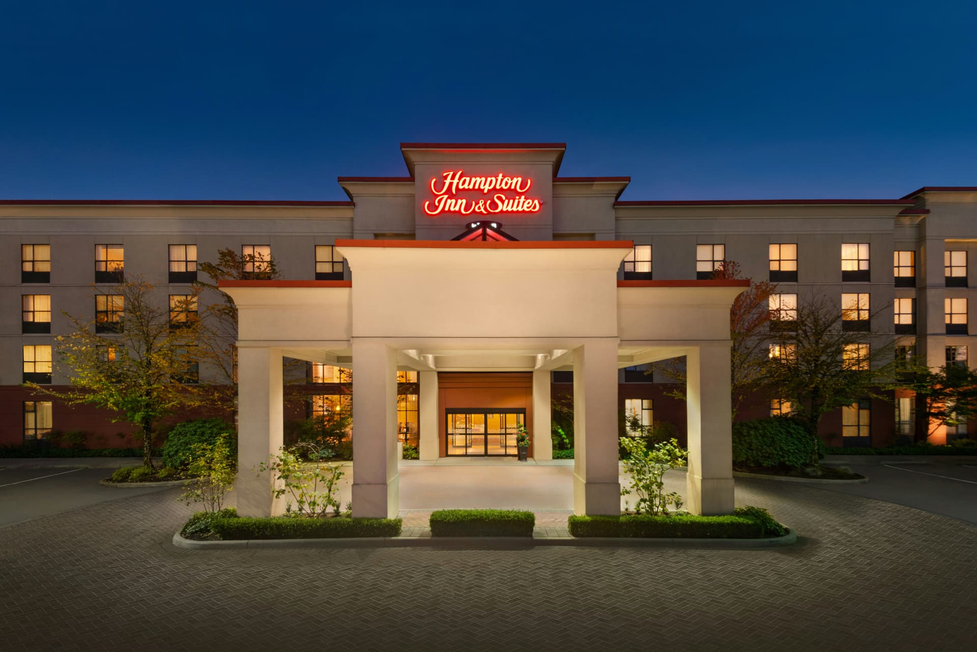 Hampton Inn & Suites by Hilton Langley-Surrey photo 1