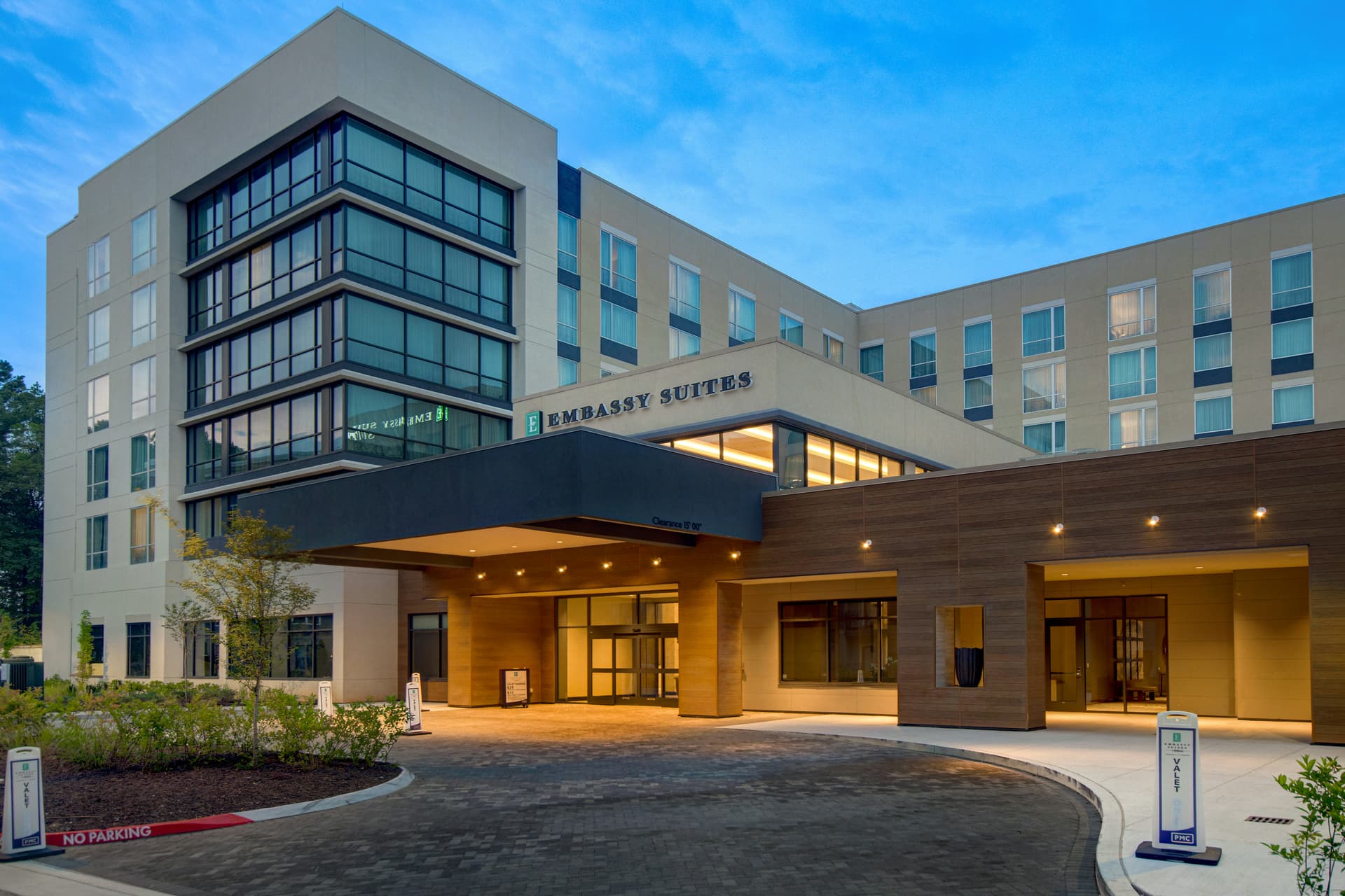 Embassy Suites by Hilton Alpharetta Halcyon photo 1