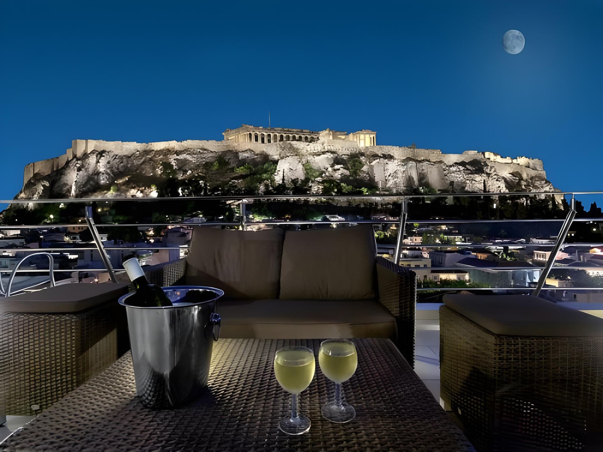 Plaka Hotel, photo 1