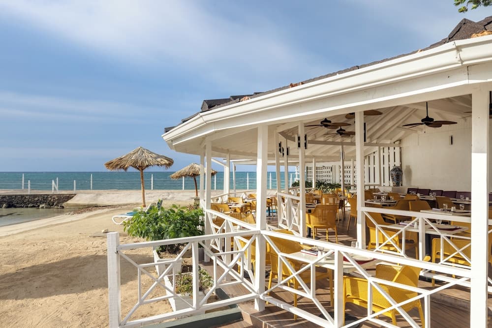 Decameron Club Caribbean Runaway Bay, Ramada All Inclusive, photo 1