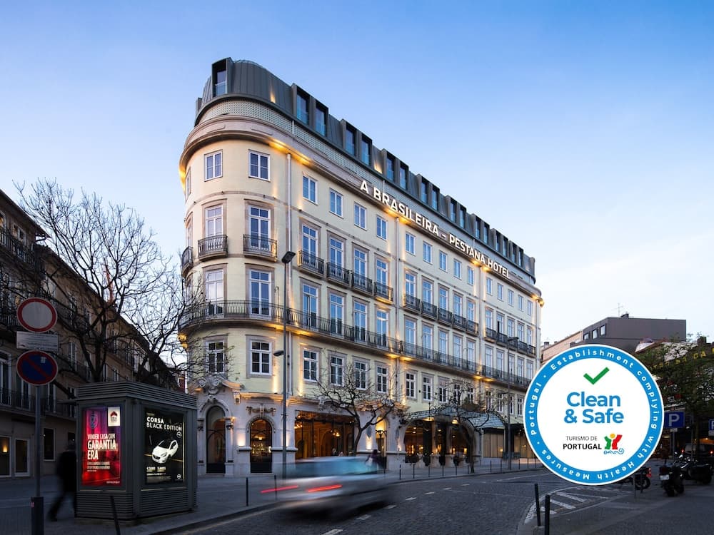 Pestana Porto - A Brasileira City Center and Heritage Building, photo 1