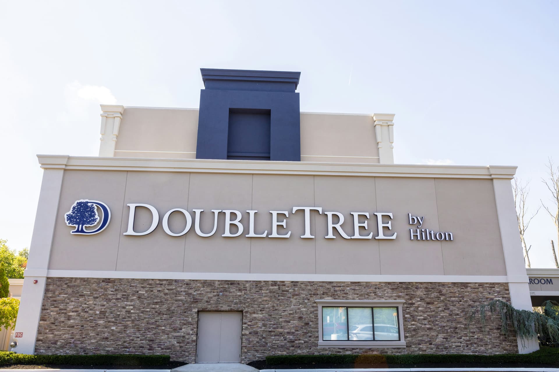 DoubleTree by Hilton Tinton Falls - Eatontown photo 1