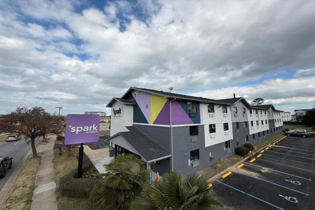 Spark By Hilton Norfolk, photo 1