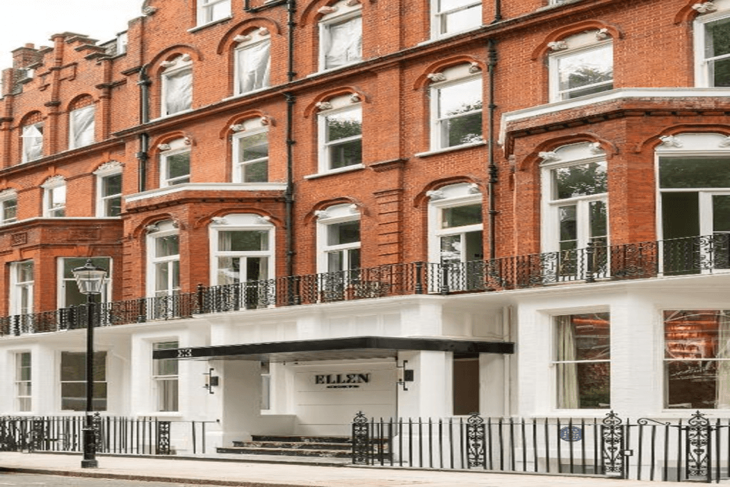 Ellen Kensington, photo 1