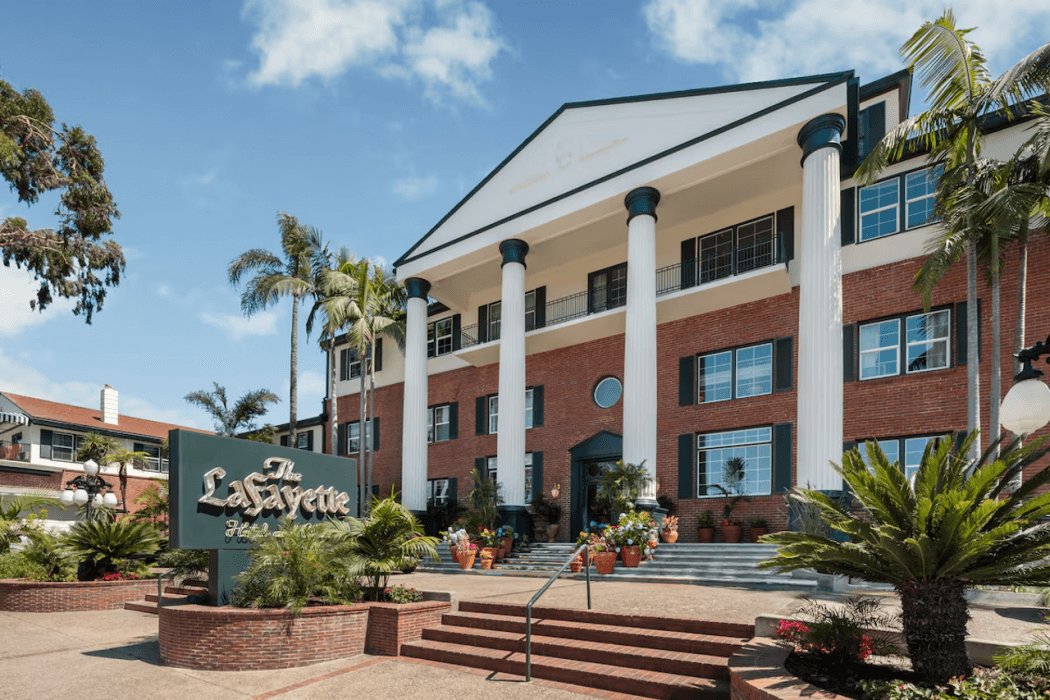 Lafayette Hotel & Suites In San Diego photo 1