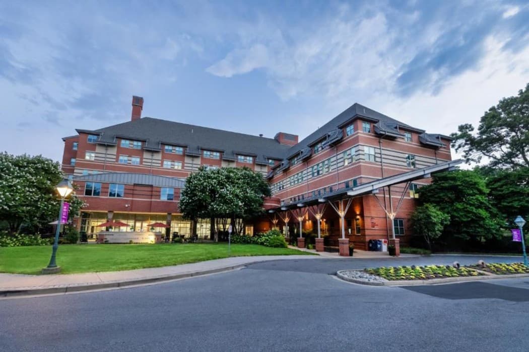 Kellogg Conference Hotel At Gallaudet University photo 1
