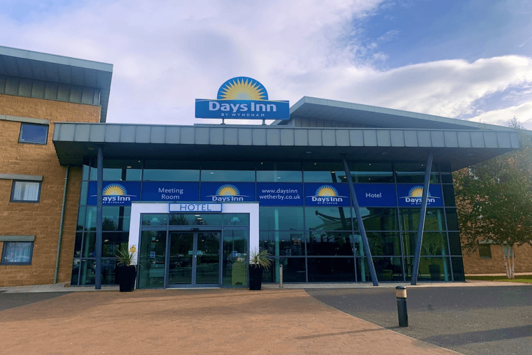 Days Inn by Wyndham Wetherby, photo 1