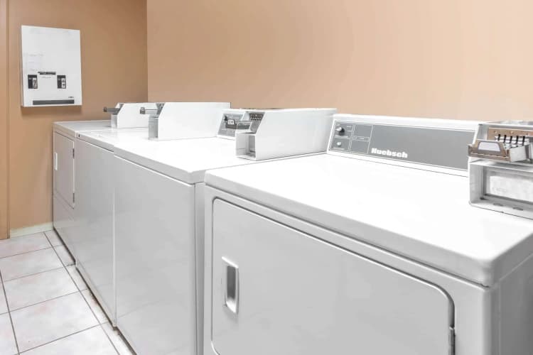 Ramada by Wyndham Coquitlam, photo 4