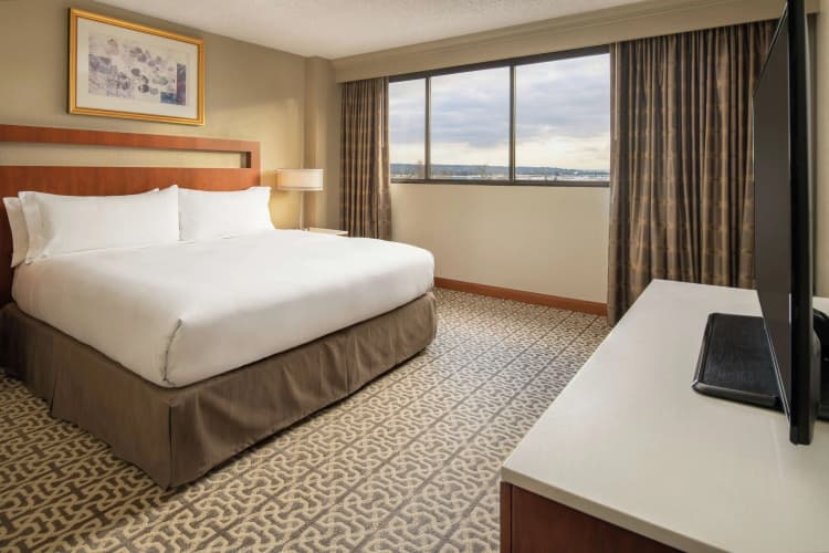 DoubleTree Suites by Hilton Hotel Seattle Airport - Southctr, photo 4
