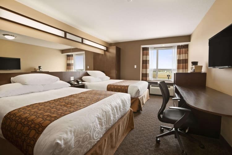 Microtel Inn & Suites by Wyndham Blackfalds Red Deer North, photo 4