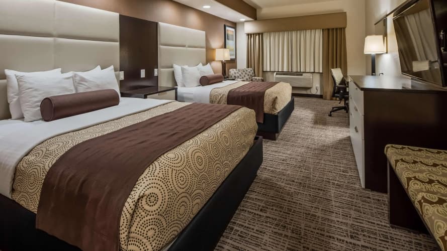 Best Western Plus Lackland Hotel & Suites, photo 5
