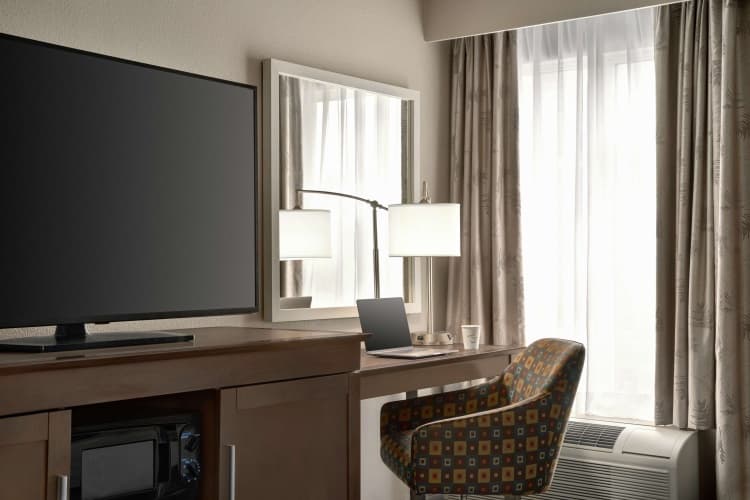Hampton Inn New Orleans-St. Charles Ave./Garden District, photo 5