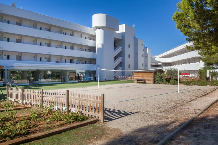 FERGUS Style Cala Blanca Suites, photo 2