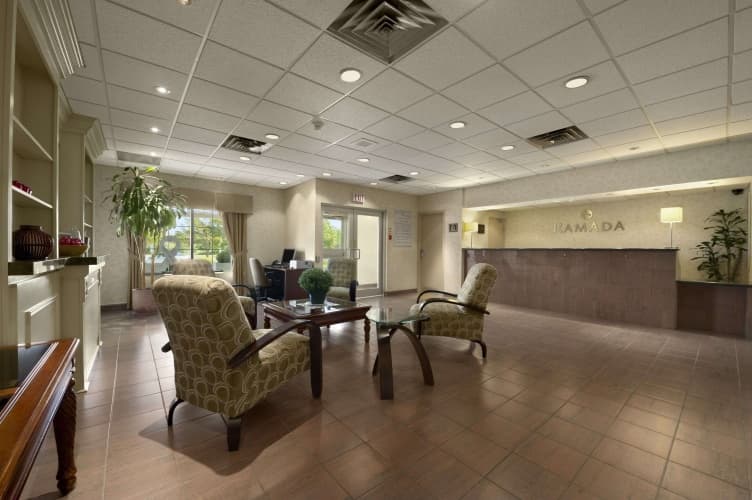 Ramada By Wyndham Trenton, photo 3