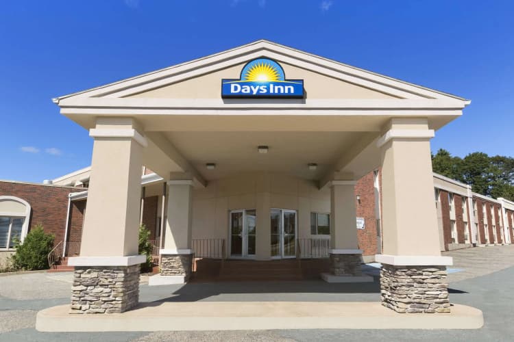 Days Inn By Wyndham Bridgewater Conference Center, photo 2
