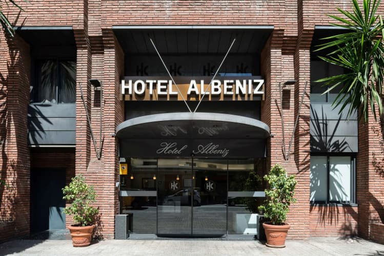 Catalonia Albeniz, photo 2