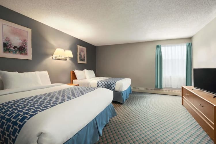 Travelodge By Wyndham Edmonton Airport, photo 4