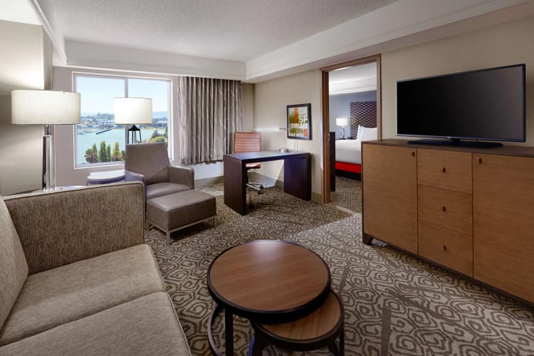 DoubleTree by Hilton San Francisco Airport North Bayfront, photo 5
