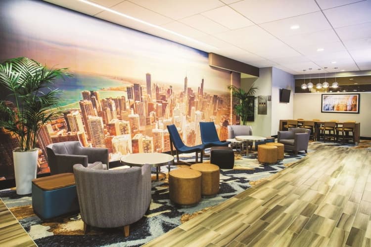 La Quinta Inn & Suites by Wyndham Chicago Downtown, photo 3