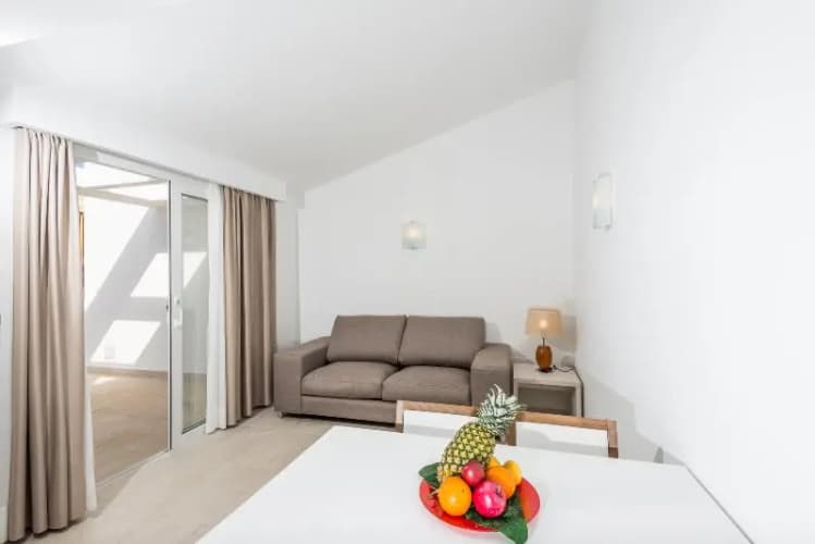 Sagitario Menorca Mar Apartments Adults Only, photo 3