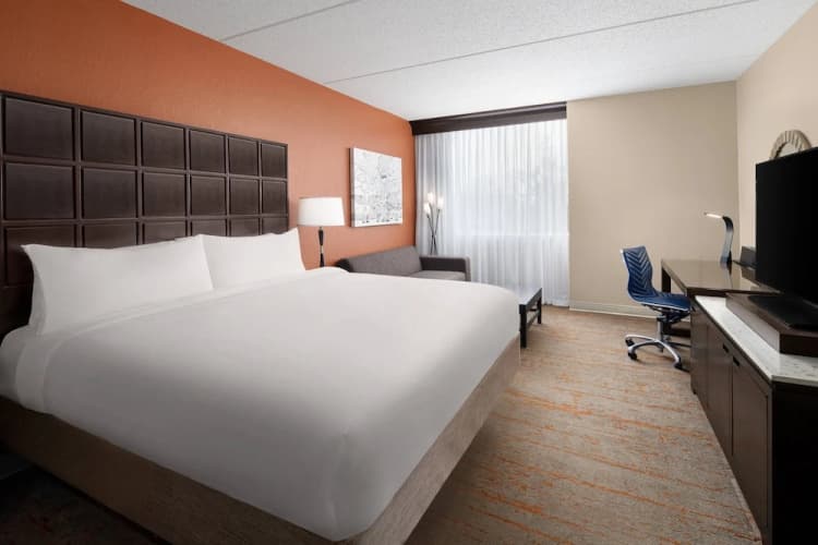 Renaissance Indianapolis North Hotel, photo 2