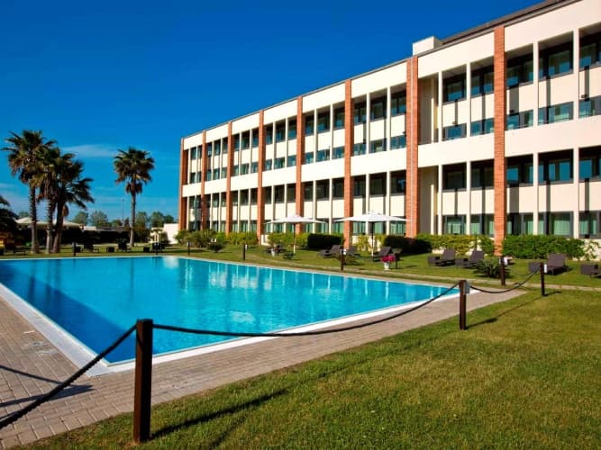 Mercure Rome Leonardo da Vinci Airport, photo 2