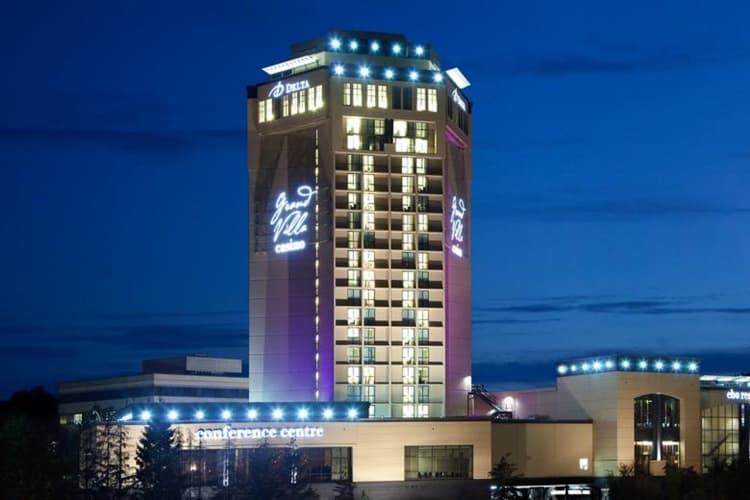 Delta Hotels Burnaby Conference Centre, photo 2