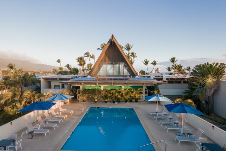 Maui Beach Hotel, photo 2