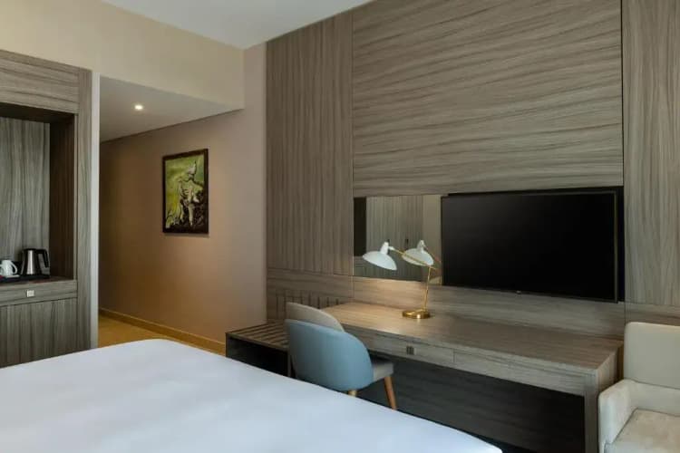 Four Points by Sheraton Production City, Dubai, photo 4