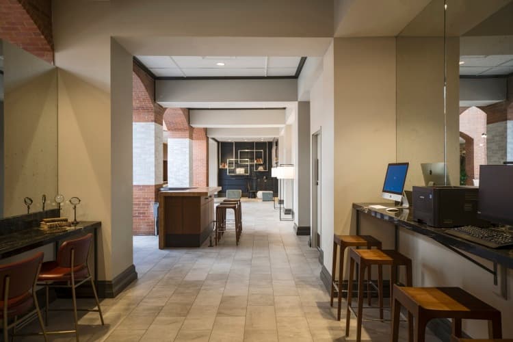 Philadelphia Marriott Old City (Ex-Sheraton Society Hill), photo 4