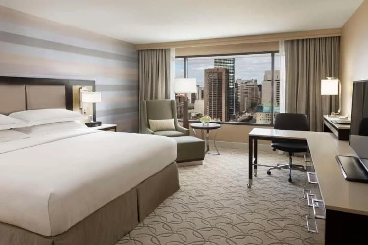 Hilton Toronto, photo 3