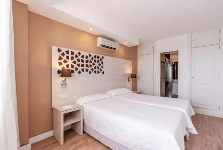 Aparthotel Puerto Azul, photo 4