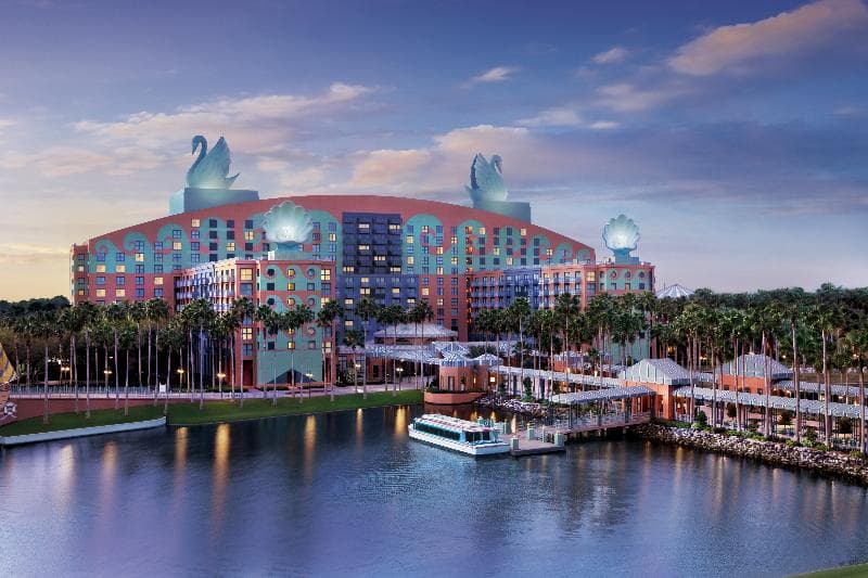 Walt Disney World Swan, photo 1