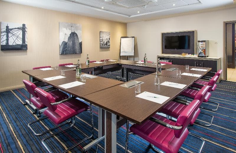 Holiday Inn Express London - Wandsworth, photo 1