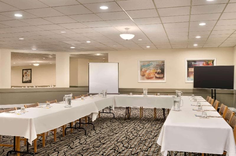 Days Inn By Wyndham Nanaimo, photo 1