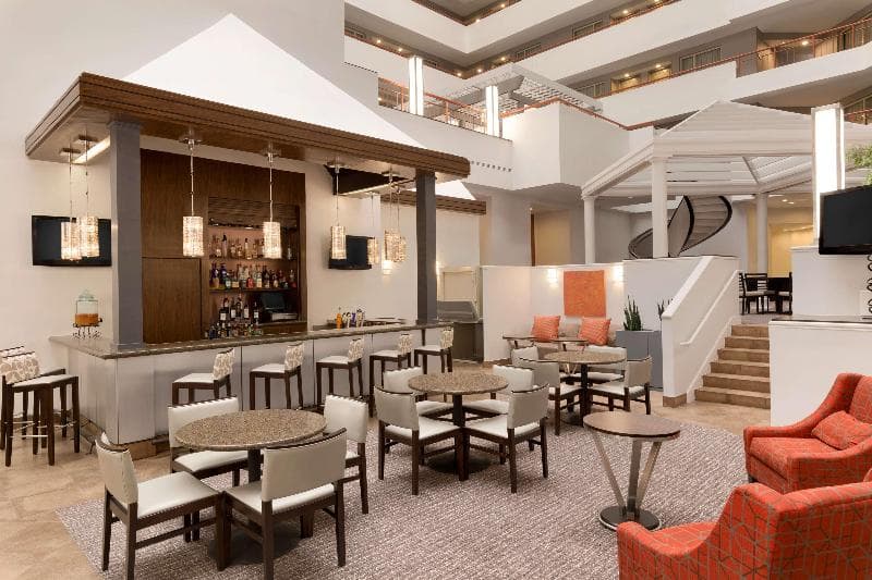 Embassy Suites by Hilton Baltimore at BWI Airport, photo 1