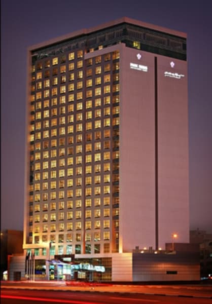 Park Regis Kris Kin Hotel, photo 1