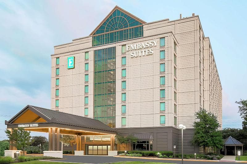 Embassy Suites by Hilton Chicago Lombard Oak Brook, photo 1