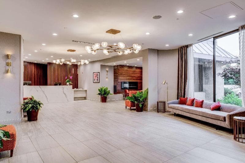 Hilton Chicago/Oak Lawn, photo 1